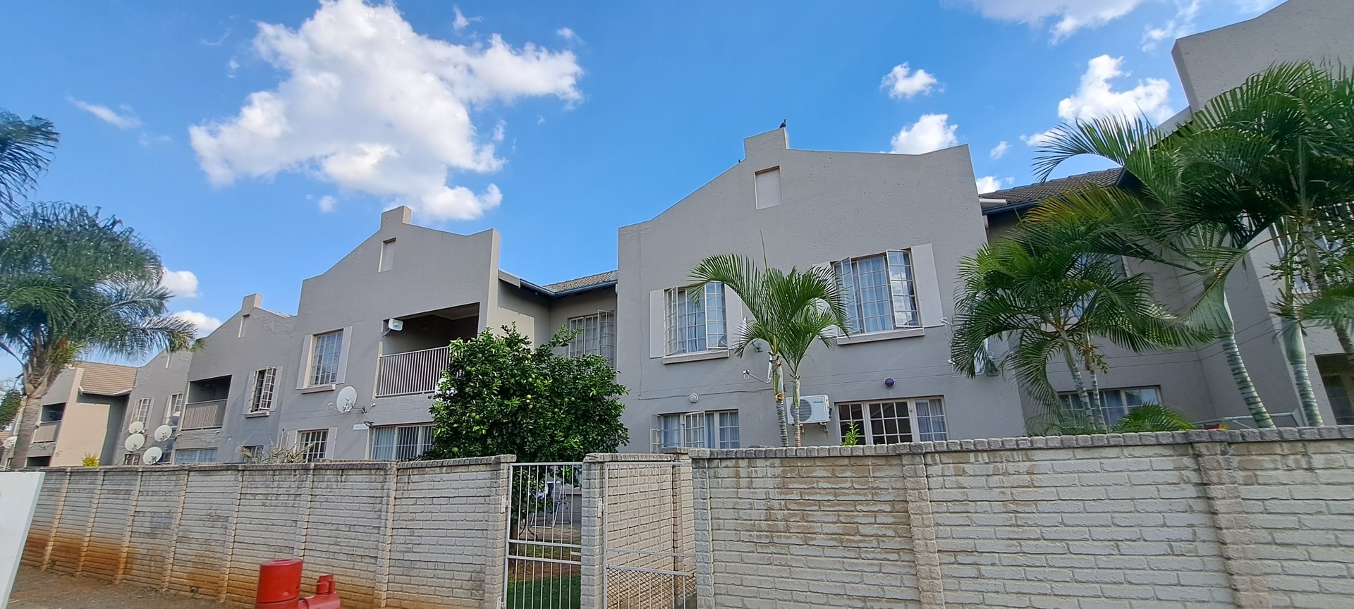 2 Bedroom Property for Sale in Waterval East North West